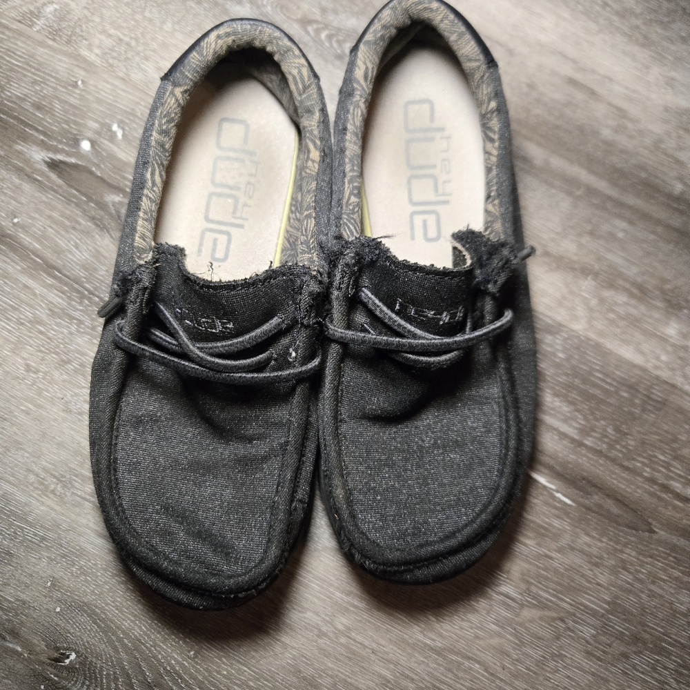 Hey‎ Dude Shoes Kids 1 Wally Slip On Black Gray Fabric Moc - Picture 2 of 8